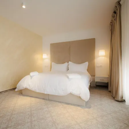 Arcade Hotel 3*