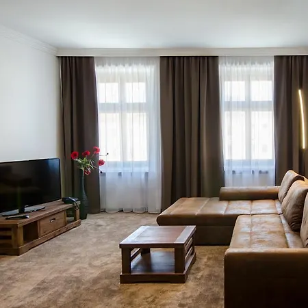 Arcade Hotel 3*
